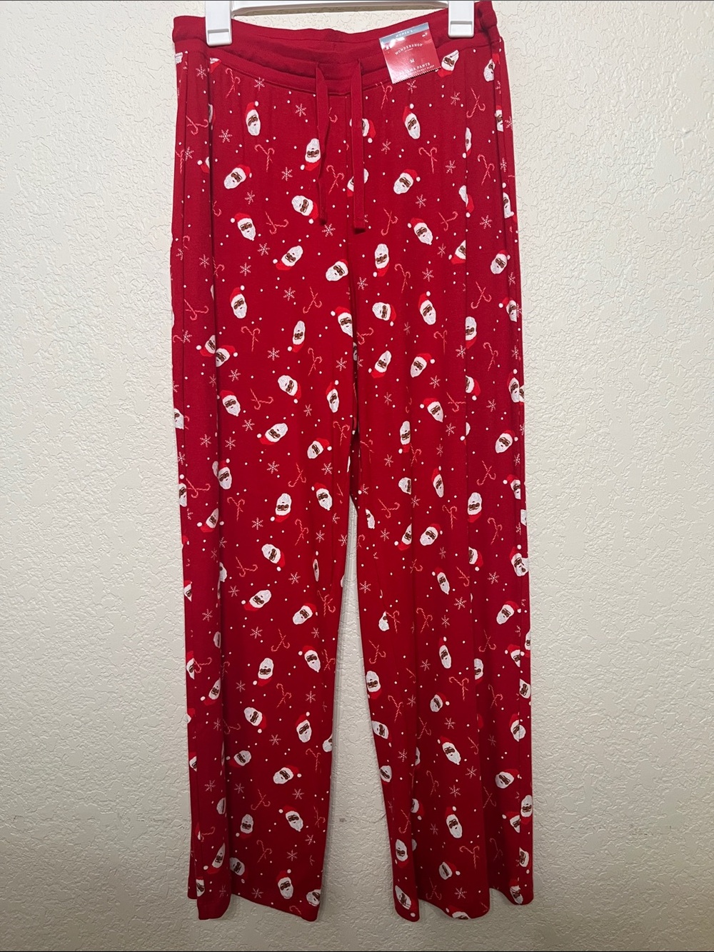 WONDERLAND Women’s Medium Red Santa Print Womens Pajama Pants